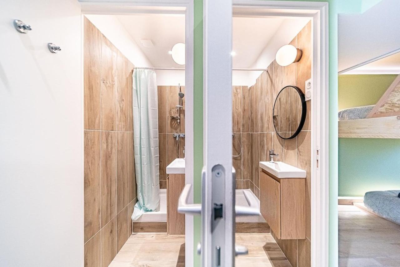 Sleep And Go - Cozy 9 People - Oullins Apartment Екстериор снимка